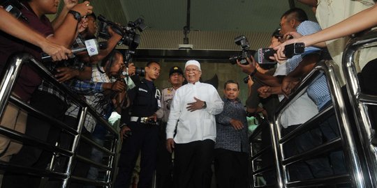 Pendiri dan Mantan Ketua Majelis Syuro PKS Hilmi Aminuddin Meninggal
