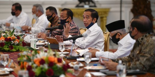 PKS Ingatkan Jokowi: Menteri Tidak Beres Kerja, Ganti Bukan Ancam Reshuffle