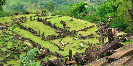 Mengenal Gunung Padang di Cianjur, Situs Megalitik Tertua di Dunia | merdeka.com