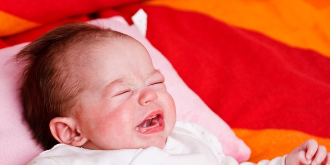 6 Hal yang Bisa Menjadi Alasan Bayi Menangis