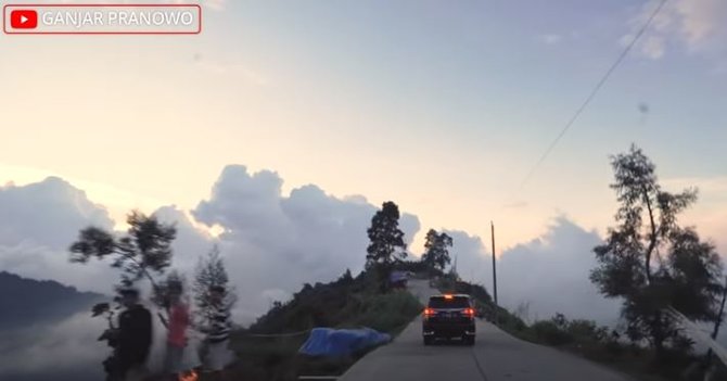 tol kahyangan dieng