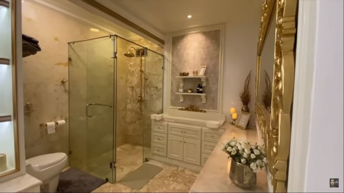 11+ Rumah Cantik Thasya PNG