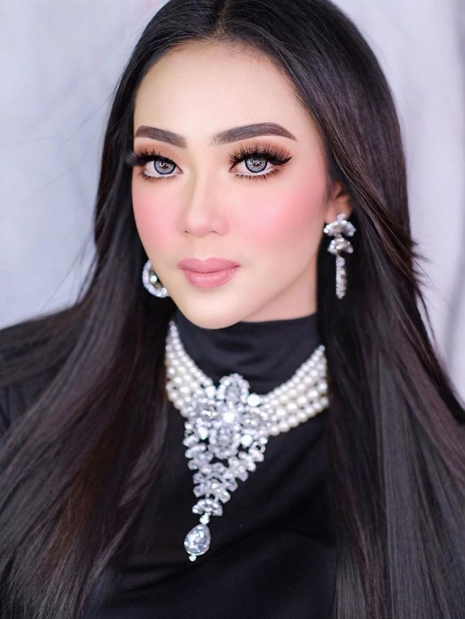 slebgram mirip syahrini