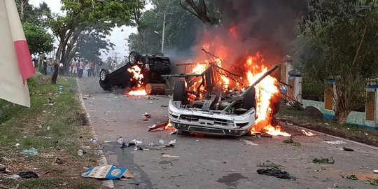 3 Orang Ditangkap Terkait Kerusuhan di Mandailing Natal, Warga Kembali Blokade Jalan