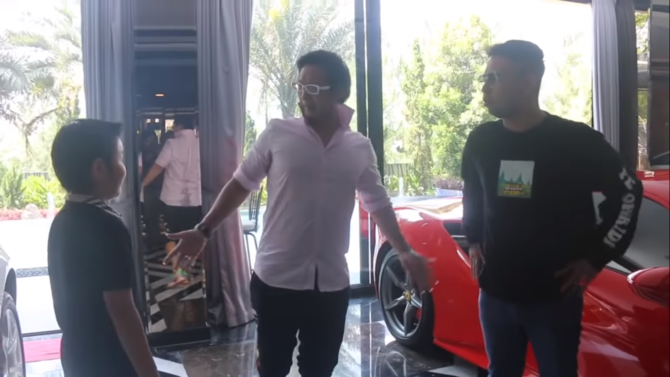 anak konglomerat sultan sentul kasih raffi mclaren rafatar kebagian mini cooper