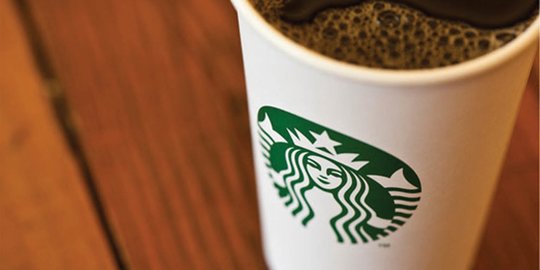 Polisi Tangkap 2 Pegawai Starbucks Intip Payudara Pelanggan Gunakan CCTV