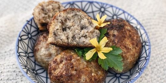 Mencicipi Gurihnya Perkedel Bakar, Kuliner Rempah Warisan 