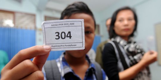 Ini Penjelasan Kemendagri Terkait Permasalahan PPDB DKI