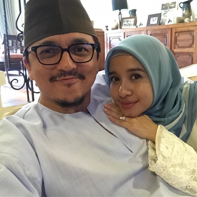 potret romantis laudya cynthia bella dan engku emran