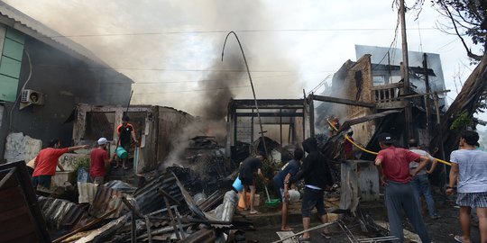 Kebakaran Ruko Mebel di Jalan Minangkabau Barat