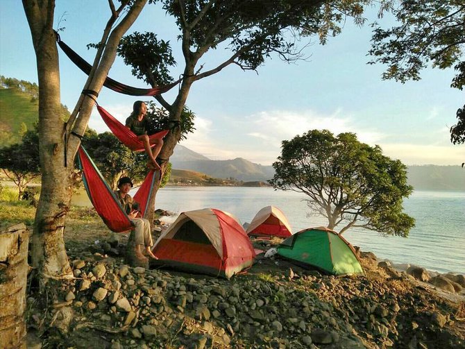 5 potret keindahan paropo di tepian danau toba 039ranu kumbolo039nya sumatra utara