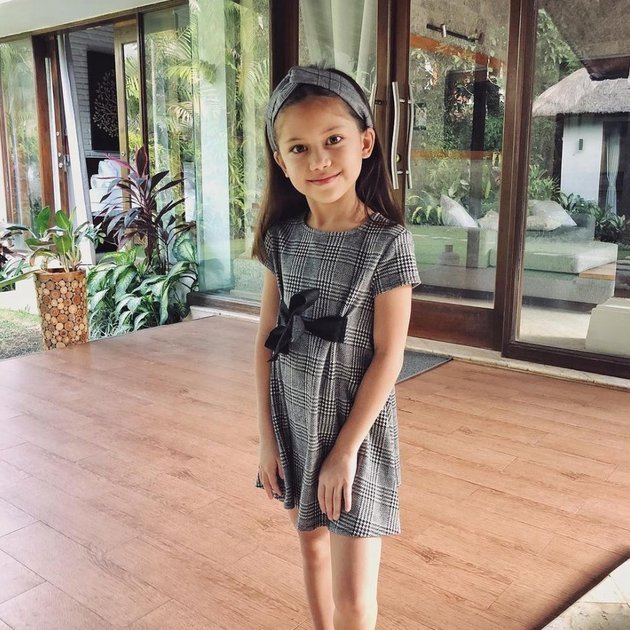 10 potret rumah nana mirdad dan andrew white