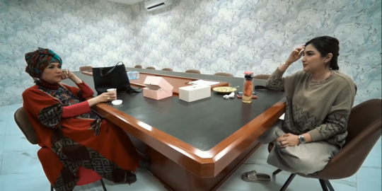 Dorce Gamalama Bikin Lagu untuk Aurel-Azriel, Ashanty Terharu Sampai Tahan Tangis