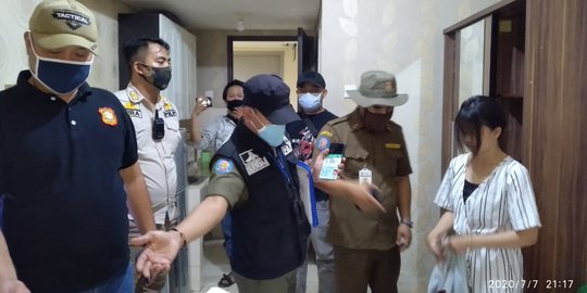 Kena Razia Saat Ngamar di Apartemen, Muda Mudi Dijemput Orang Tua di Kantor Satpol PP