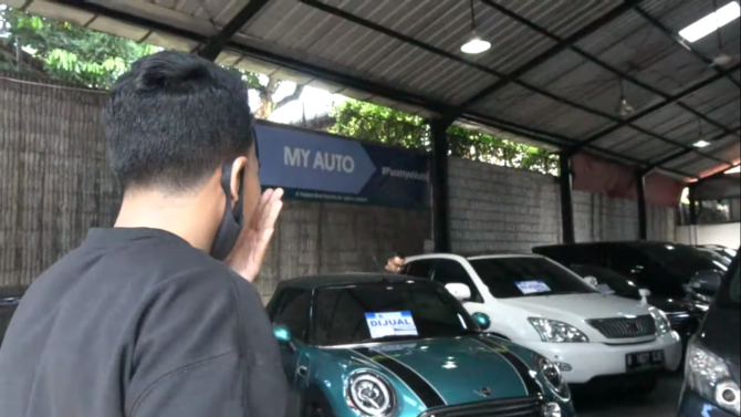 nurhidayat pemain timnas beri kado mobil seharga rp 1 m buat pacar