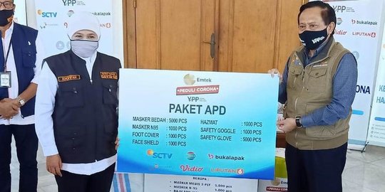 EMTEK Peduli Corona Berikan Bantuan APD pada dan Masker Kain ke Pemprov Jawa Timur