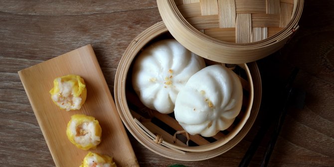  Resep  Bakpao Telur Asin Lembut Manis dan Meleleh di 