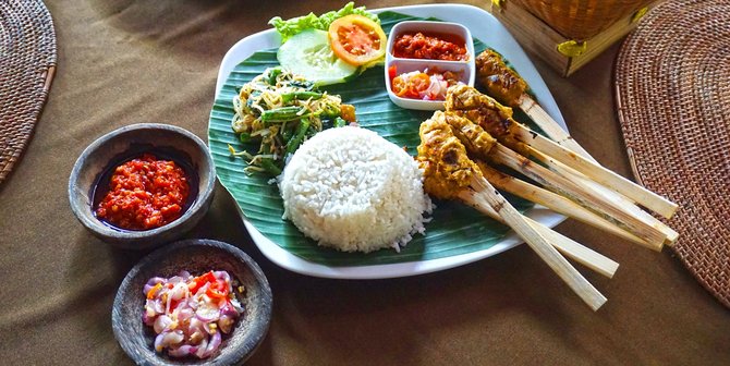 Resep Nasi Campur Bali Sederhana Resep Nasi Campur Bali Sederhana