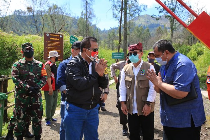 kawah ijen kembali dibuka