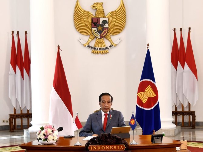 jokowi hadiri ktt asean virtual di istana bogor