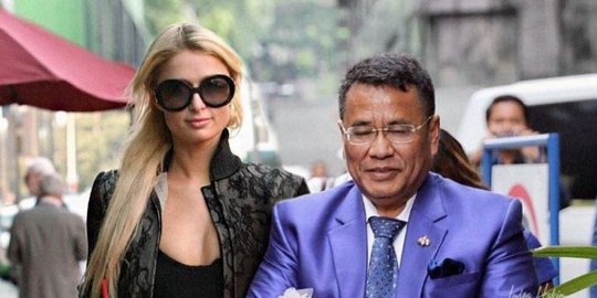 Hotman Paris Unggah Foto Bareng Paris Hilton, Netizen Malah Salfok Sama Ini