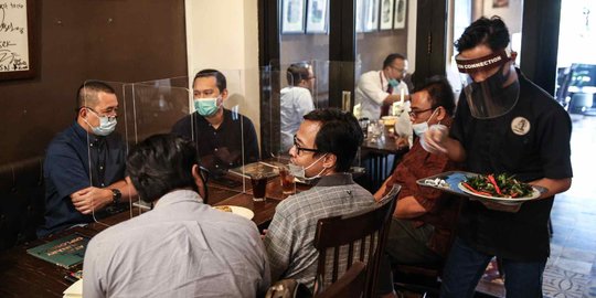 Kasus Covid-19 Masih Tinggi, IDI Minta Pemerintah Evaluasi New Normal