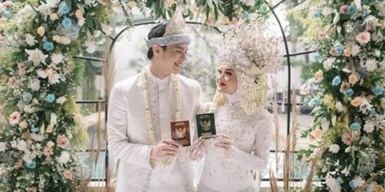 Pengakuan Dinda Hauw Tak Bisa Masak Jadi Sorotan Begini Tanggapan Rey Mbayang Merdeka Com