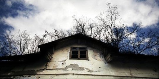 Cerita Rumah Warga di Ngawi Dipindah Dalam Waktu Singkat
