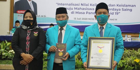 Sambut 4.734 Mahasiswa Baru secara Daring, UMS Pecahkan Rekor MURI