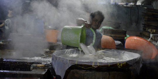 Menengok Industri Pembuatan Tahu Sumedang