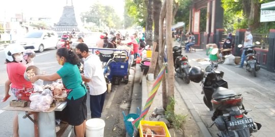 Pasar Harjodaksino Ditutup Imbas Covid-19, Puluhan Pedagang Pindah ke Solo Baru