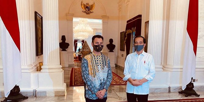 Diundang Presiden Jokowi ke Istana, Sepatu Raffi Ahmad Bikin Salfok