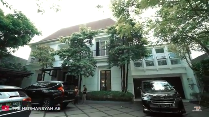 anang ashanty incar rumah di kemang