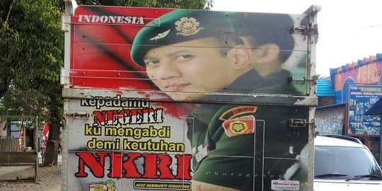 Potret Tampan AHY di Belakang Truk, Semoga Tak Ganggu Konsentrasi Pengendara