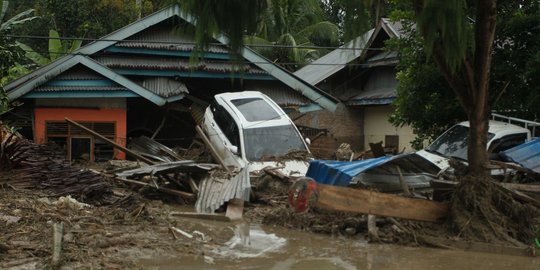 Korban Tewas Banjir Luwu Utara Bertambah Jadi 21 Orang