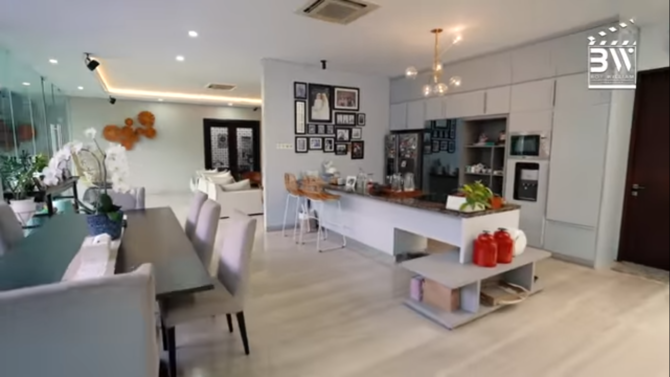 potret rumah mewah rossa homey banget bikin betah