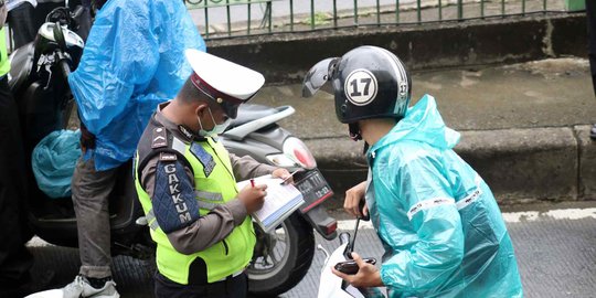 Polisi Mulai Tilang Pelanggar Lalu Lintas Pekan Depan