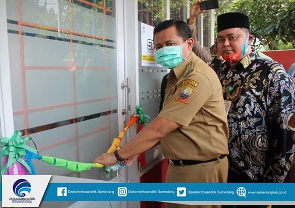 kisah inspiratif pasutri disabilitas di sumedang dirikan usaha digital printing untuk bantu sesama