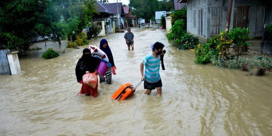 Megawati Perintahkan Kader PDIP Bantu Korban Banjir di Luwu Utara