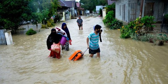 Tim BNPB Diterjunkan Cari Penyebab Utama Bencana Banjir di Luwu Utara
