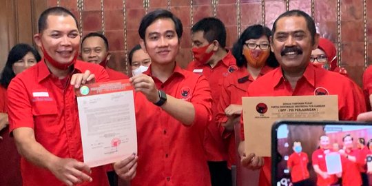 Purnomo Tak Ada di Rumah, Gibran Gagal Minta Restu Hari Ini