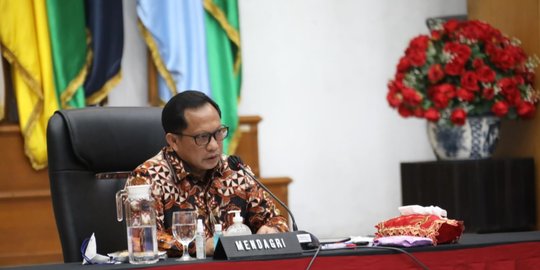 Mendagri Tito Siapkan Plt & Pjs Kepala Daerah Ikut Pilkada Serentak 2020