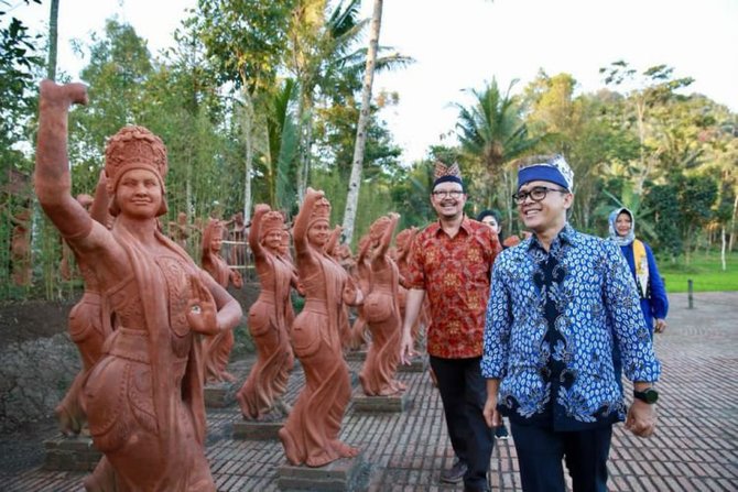 taman gandrung terakota banyuwangi