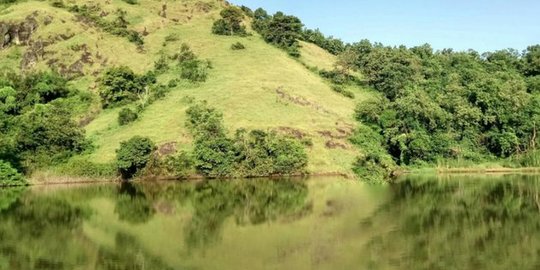 7 Potret Keindahan Wisata Air Telaga Claket, 'Ranu Kumbolo-nya Wonogiri'