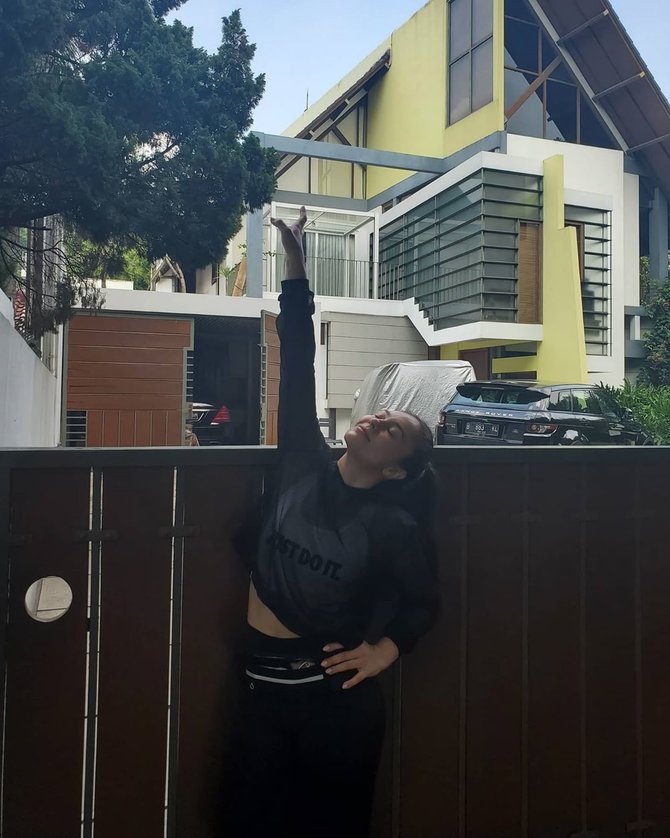 wulan guritno napak tilas