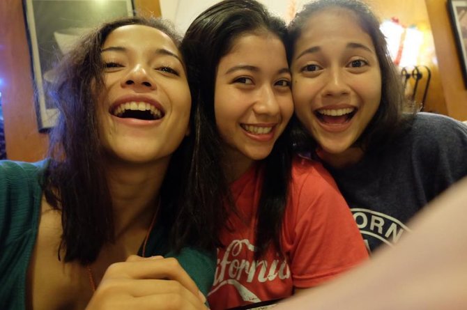 putri marino dan dua adiknya