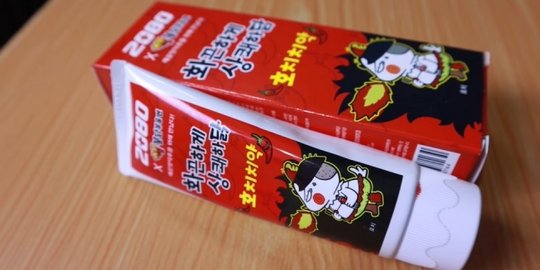 Ada Pasta Gigi Rasa Samyang, Rasanya Pedas Menggigit Juga?