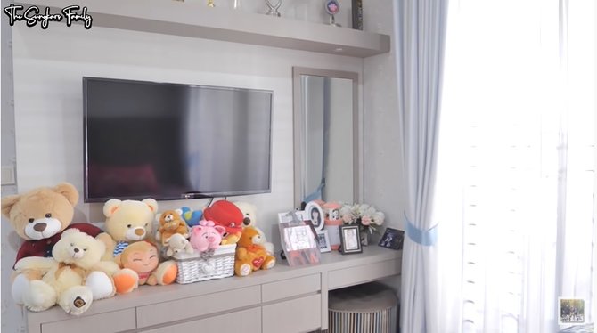potret rumah natasha willona