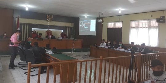 Sidang Bupati Nonaktif Bengkalis, Saksi Ungkap Aliran Rp 80 Juta ke Anggota Dewan