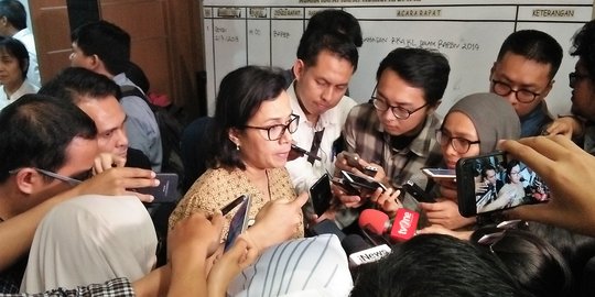 Sri Mulyani: APBN Terkena Dampak Luar Biasa, Penerimaan Negara Kontraksi 10 Persen